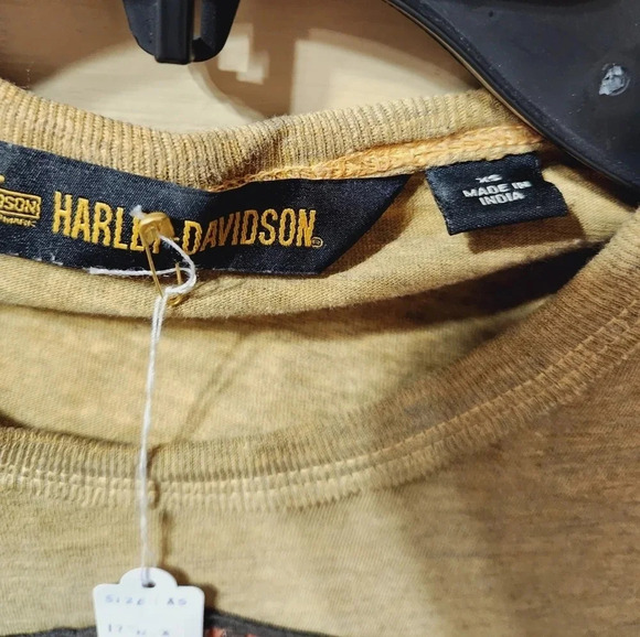 Harley-Davidson Studded Graphic Logo  Gradient Short Sleeve Tshirt EUC - Picture 6 of 7